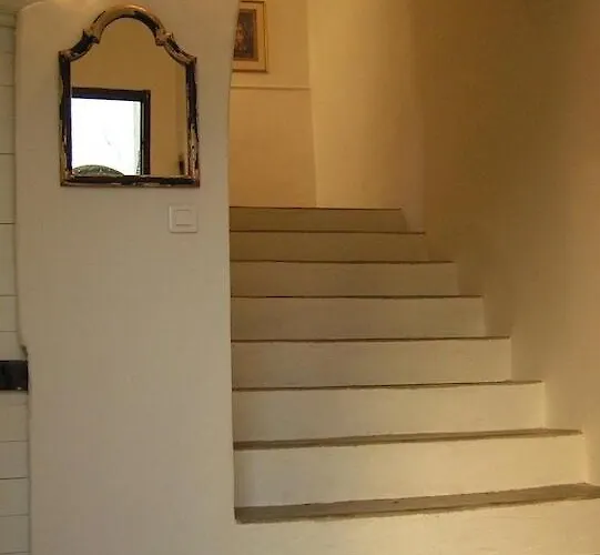 Casa de Férias Maison De Caractere Spacieuse Et Confortable, Grand Jardin , Superbes Vues *