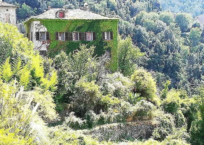 Casa de Férias Maison De Caractere Spacieuse Et Confortable, Grand Jardin , Superbes Vues Castello-di-Rostino