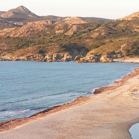 Maison De Caractere Spacieuse Et Confortable, Grand Jardin , Superbes Vues *