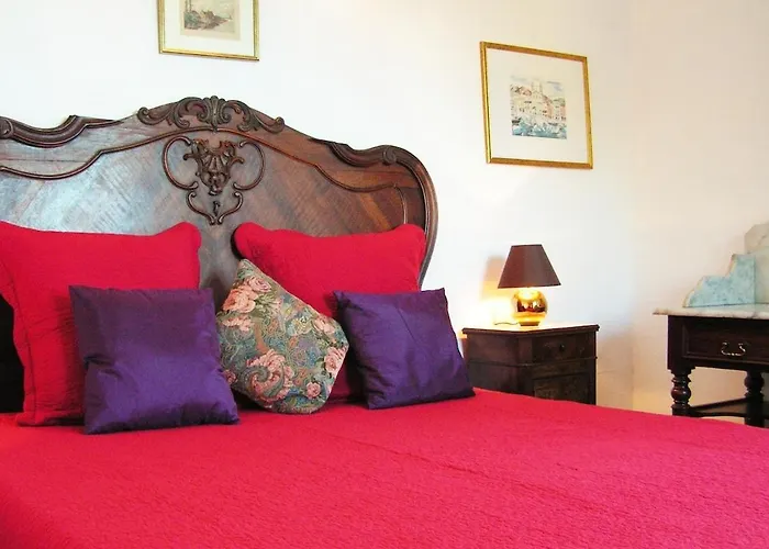 Maison De Caractere Spacieuse Et Confortable, Grand Jardin , Superbes Vues